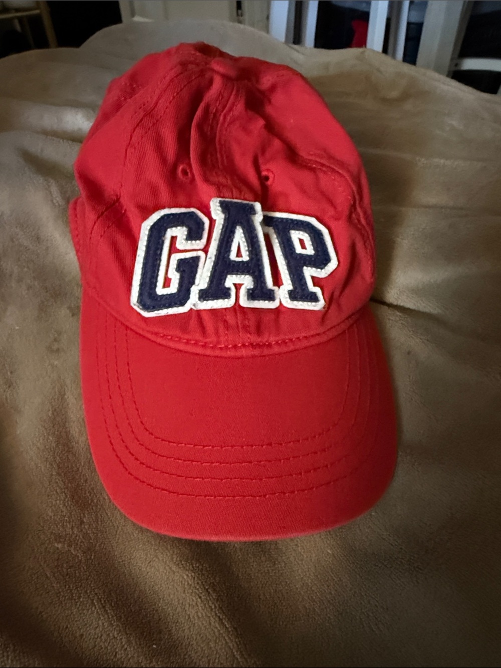 GAP Kids Red Cap Hat GAP Logo icon iconic adjustable baseball